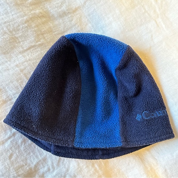 Unisex, Columbia Fleece Hat, Kids/Youth Sz, EUC - Picture 3 of 3